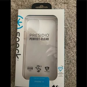 iPhone 11 Clear Speck case